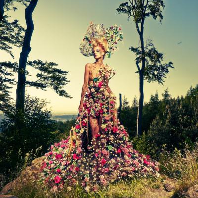 Birgit Moertl Bodyart Costume Hair Christine Wegscheider Photo Andreas Hofer