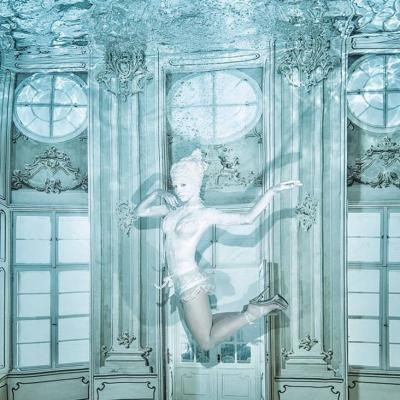 Birgit Moertl Bodyart Headpiece Costume Seahorse Underwater Photo Aigner