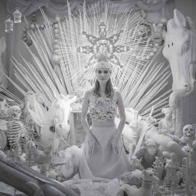 Birgit Moertl Headpiece Setdesign Headpiece White Porcelain Photo Martin Steinthaler