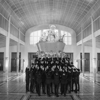 Birgit Moertl Metropolis Dragon Sculpture Bodyart Sfx Metropolis Set Life Ball 2017 Photo Markus Morianz