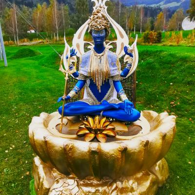 Birgit Moertl Setconstruction Costume Setdesign India For Swarovski Halloweeen