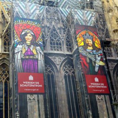 Birgit Moertl Hinterglasmalerei Stephansdom Vienna Sudfassade Schutzpatron 2020 Photo Www.vienna For You.at